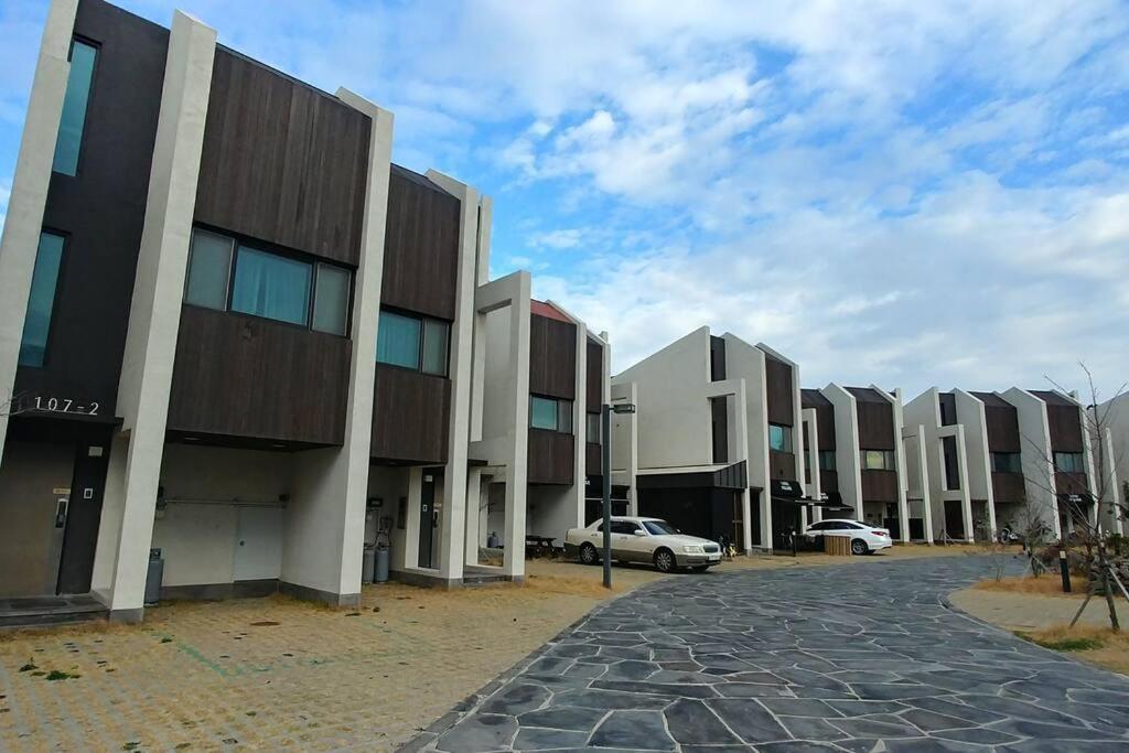 Coveted Palms Village Pension Τζέτζου Εξωτερικό φωτογραφία